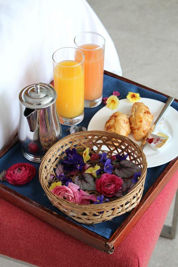 Jen Hong Kong By Shangri-La Exterior photo